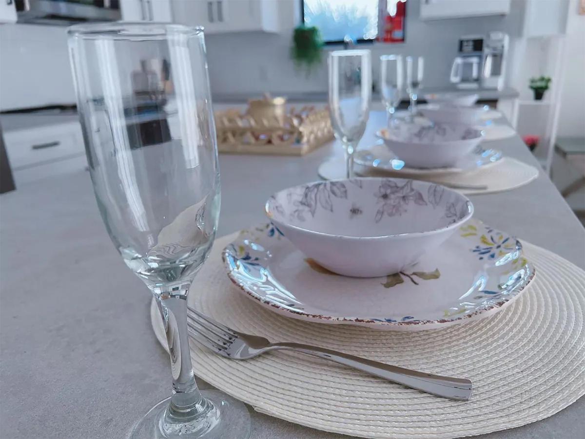 Lux Place And Cozy 3Beds 2Rooms Enjoy Life In Wpb Gym, Ev Station Nearby The Downtown And Beaches Уэст-Палм-Бич Экстерьер фото