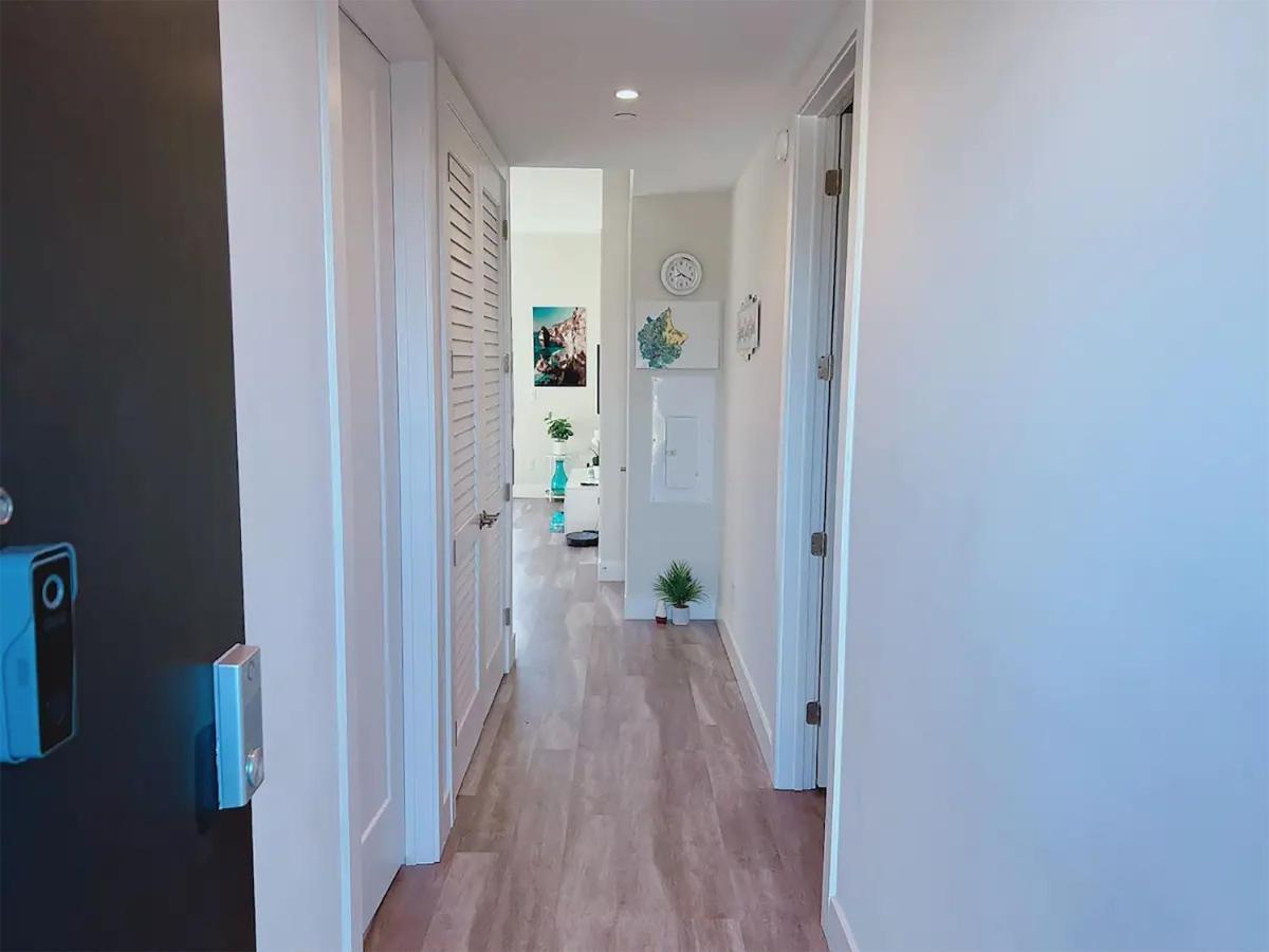 Lux Place And Cozy 3Beds 2Rooms Enjoy Life In Wpb Gym, Ev Station Nearby The Downtown And Beaches Уэст-Палм-Бич Экстерьер фото